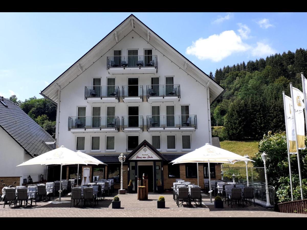 Hotel Haus Am Stein Winterberg Bagian luar foto