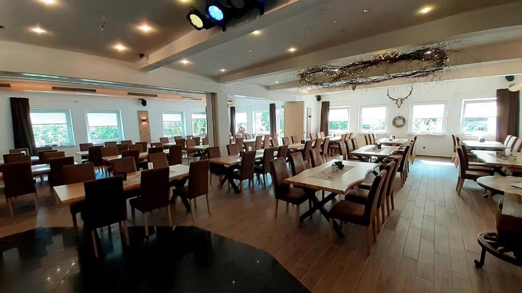 Hotel Haus Am Stein Winterberg Bagian luar foto